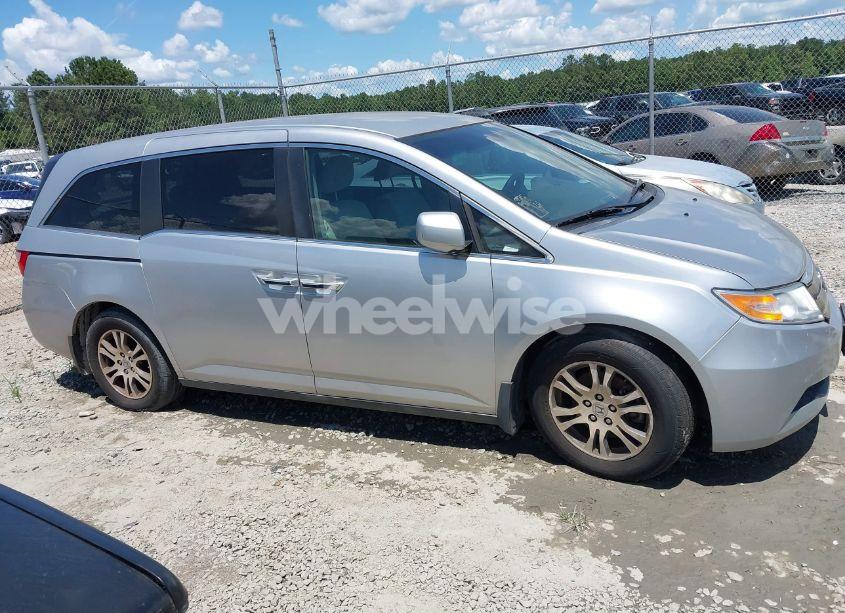 Photo 13 of 2011 Honda Odyssey EX (VIN 5FNRL5H40BB035225)