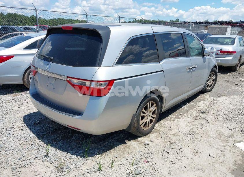 Photo 4 of 2011 Honda Odyssey EX (VIN 5FNRL5H40BB035225)