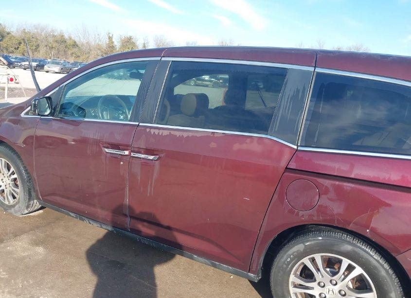 Photo 14 of 2011 Honda Odyssey EX (VIN 5FNRL5H40BB069326)