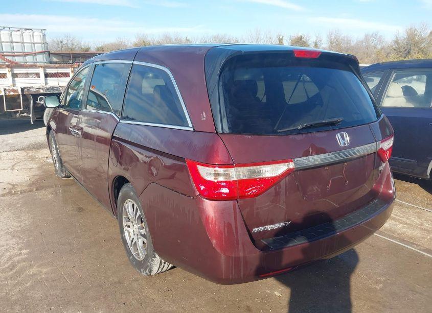 Photo 3 of 2011 Honda Odyssey EX (VIN 5FNRL5H40BB069326)