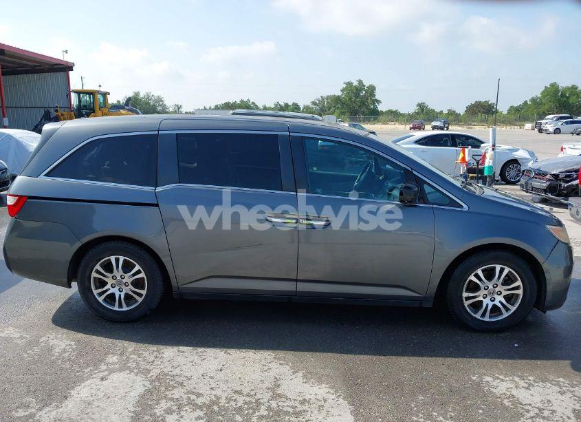 Photo 13 of 2012 Honda Odyssey EX (VIN 5FNRL5H40CB063334)