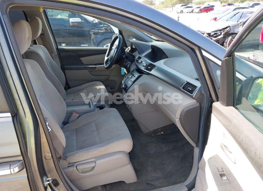 Photo 5 of 2012 Honda Odyssey EX (VIN 5FNRL5H40CB063334)