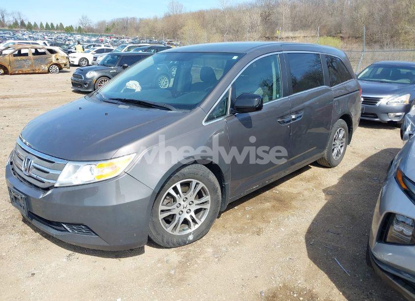 Photo 2 of 2012 Honda Odyssey EX (VIN 5FNRL5H40CB118588)