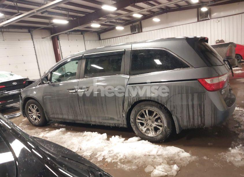 Photo 15 of 2013 Honda Odyssey EX (VIN 5FNRL5H40DB008772)