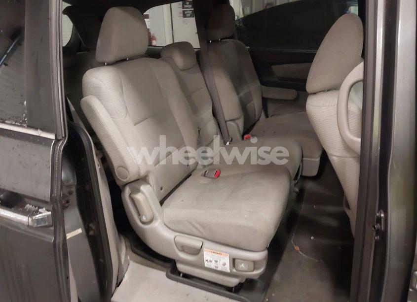 Photo 8 of 2013 Honda Odyssey EX (VIN 5FNRL5H40DB008772)