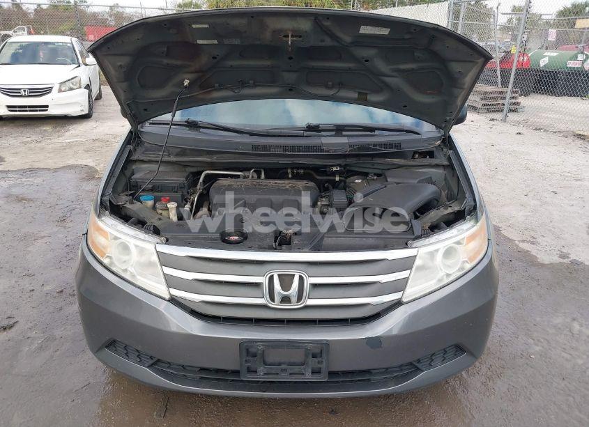 Photo 10 of 2011 Honda Odyssey EX (VIN 5FNRL5H41BB025657)