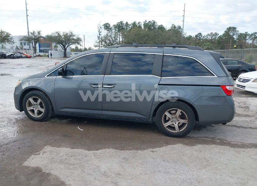 Photo 14 of 2011 Honda Odyssey EX (VIN 5FNRL5H41BB025657)