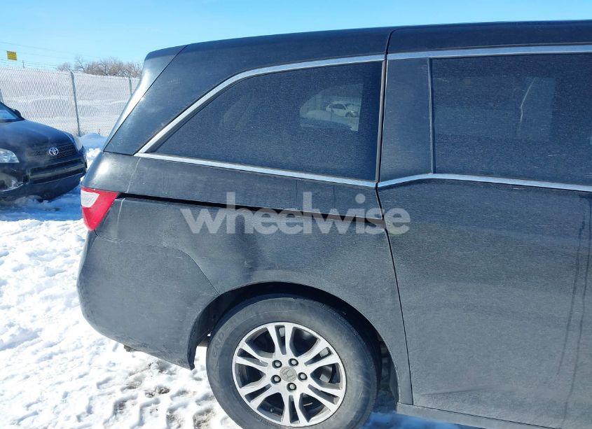 Photo 12 of 2011 Honda Odyssey EX (VIN 5FNRL5H41BB033760)