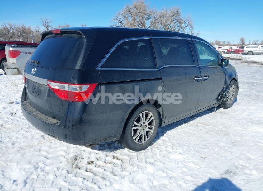 Photo 4 of 2011 Honda Odyssey EX (VIN 5FNRL5H41BB033760)