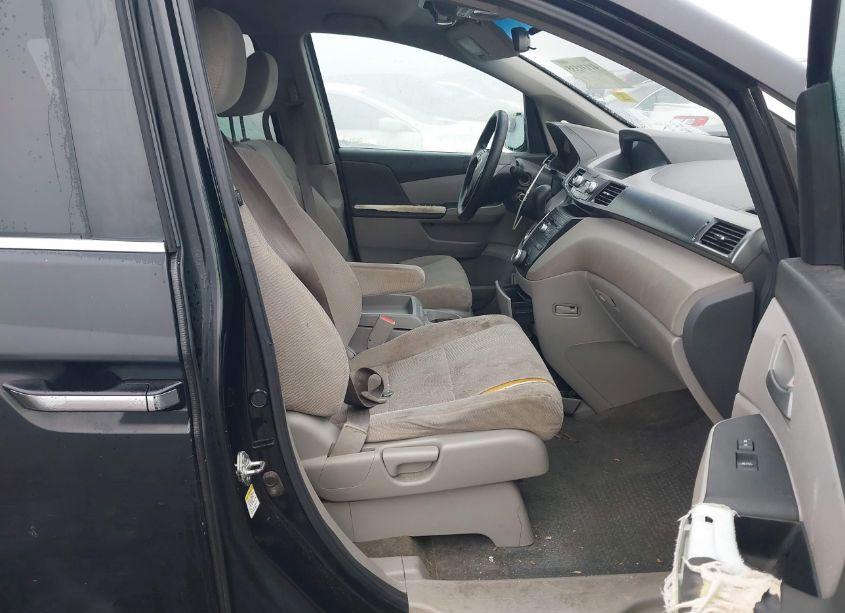 Photo 5 of 2011 Honda Odyssey EX (VIN 5FNRL5H41BB085180)