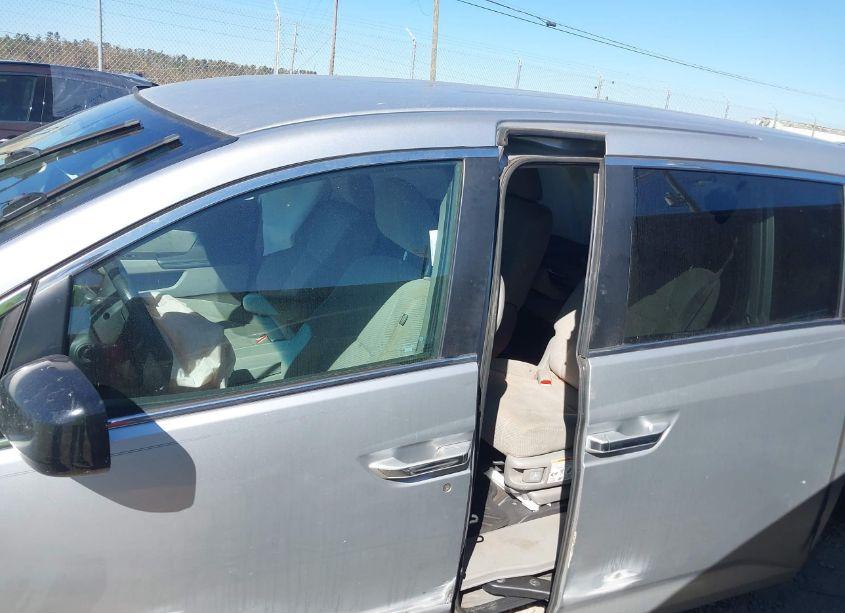 Photo 15 of 2012 Honda Odyssey EX (VIN 5FNRL5H41CB039432)