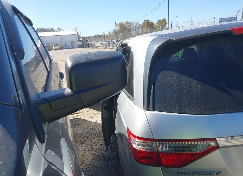 Photo 3 of 2012 Honda Odyssey EX (VIN 5FNRL5H41CB039432)