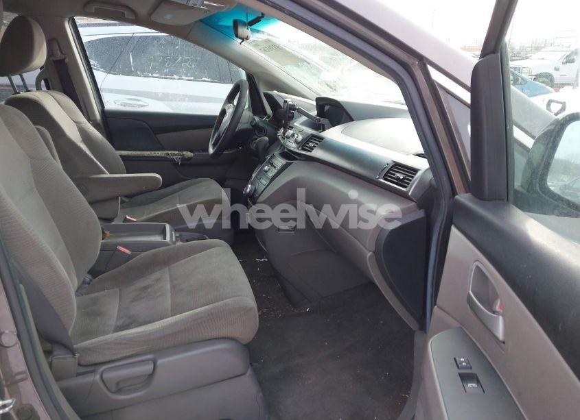 Photo 5 of 2012 Honda Odyssey EX (VIN 5FNRL5H41CB055291)