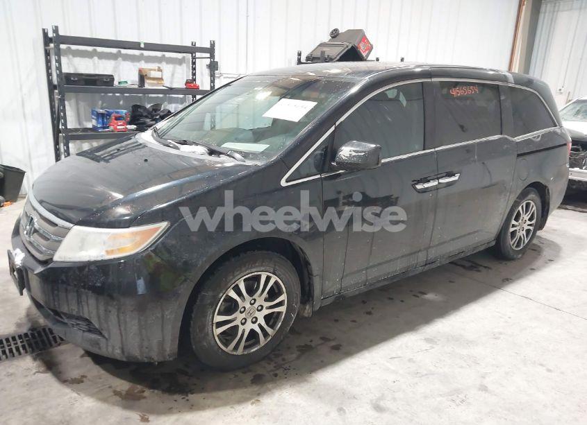 Photo 2 of 2012 Honda Odyssey EX (VIN 5FNRL5H41CB071071)
