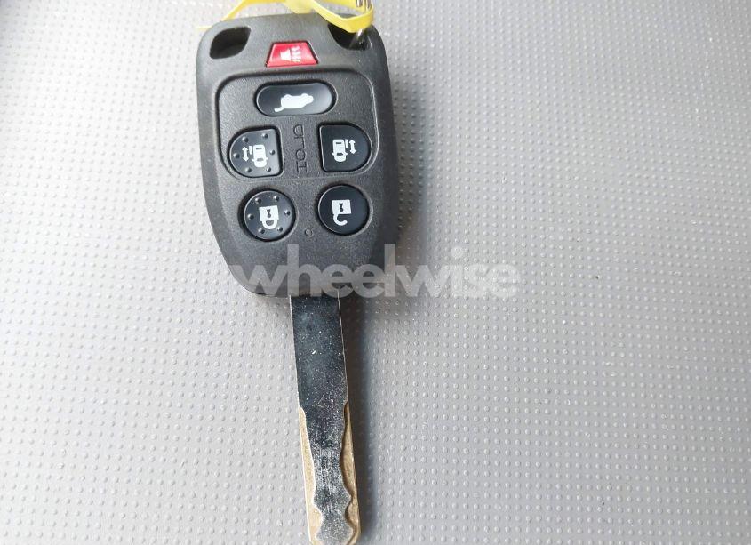 Photo 11 of 2012 Honda Odyssey EX (VIN 5FNRL5H41CB135416)