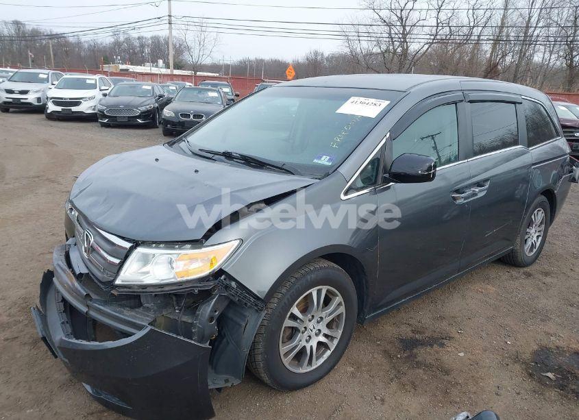 Photo 2 of 2012 Honda Odyssey EX (VIN 5FNRL5H41CB135416)