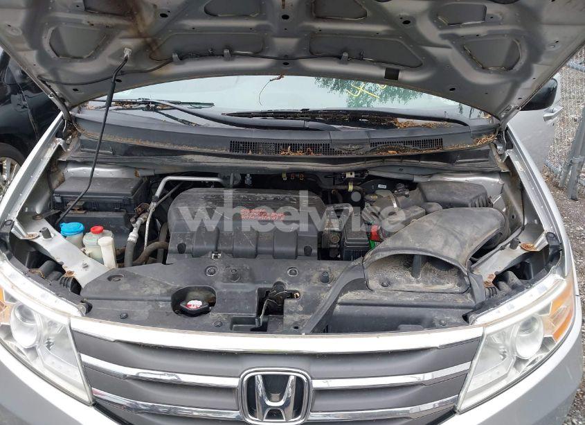 Photo 10 of 2013 Honda Odyssey EX (VIN 5FNRL5H41DB077812)