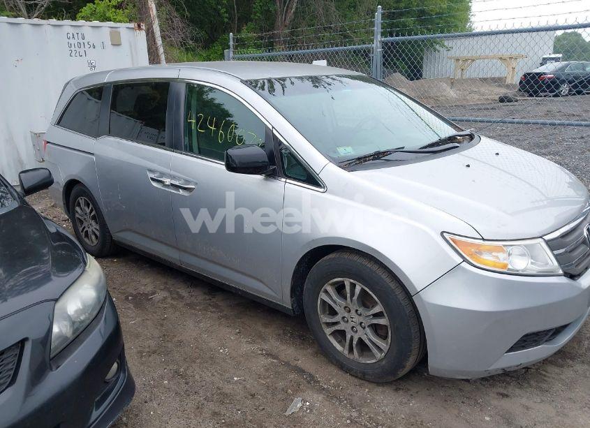 Photo 13 of 2013 Honda Odyssey EX (VIN 5FNRL5H41DB077812)