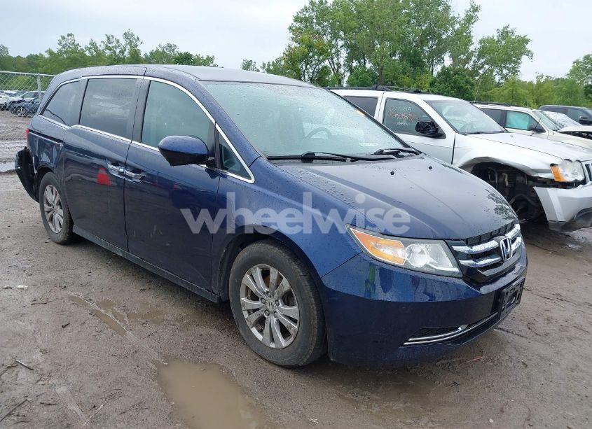 2015 Honda Odyssey EX (VIN 5FNRL5H41FB058521) main photo