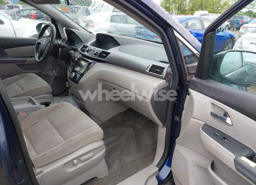 Photo 5 of 2015 Honda Odyssey EX (VIN 5FNRL5H41FB058521)