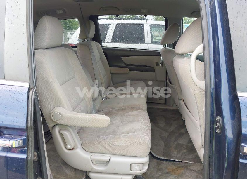 Photo 8 of 2015 Honda Odyssey EX (VIN 5FNRL5H41FB058521)