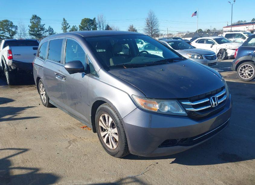 2015 Honda Odyssey EX (VIN 5FNRL5H41FB068126) main photo