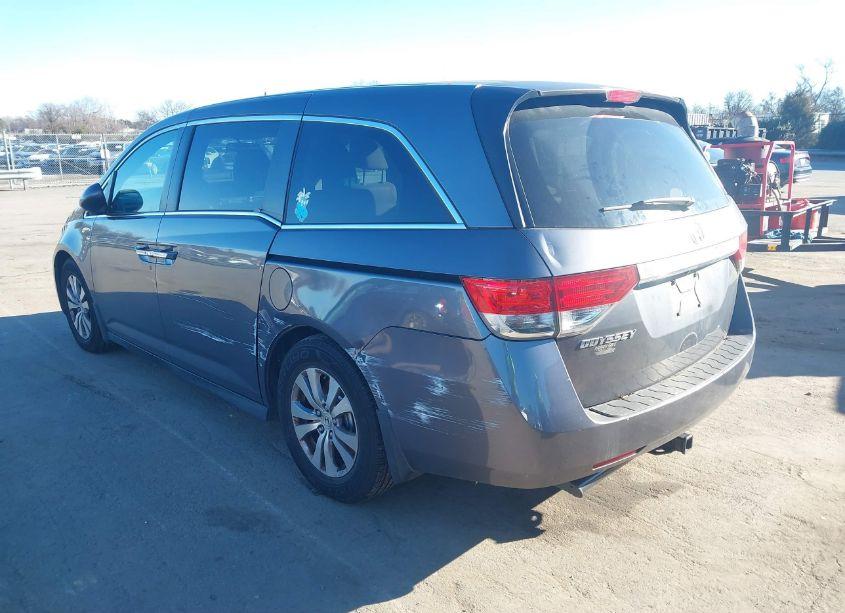 Photo 3 of 2015 Honda Odyssey EX (VIN 5FNRL5H41FB068126)