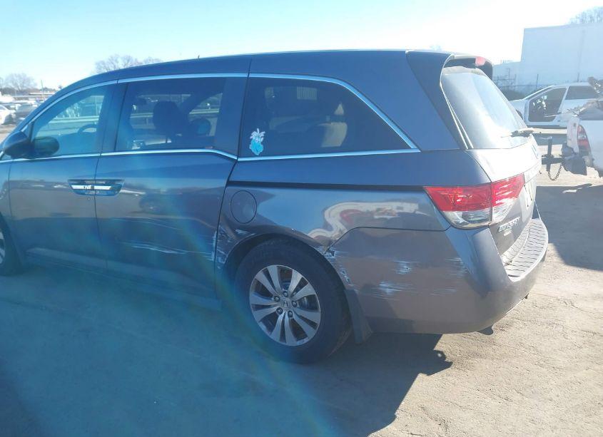 Photo 6 of 2015 Honda Odyssey EX (VIN 5FNRL5H41FB068126)