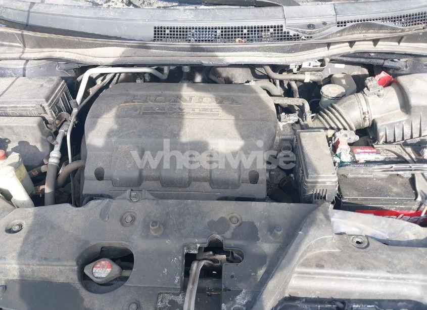 Photo 10 of 2015 Honda Odyssey EX (VIN 5FNRL5H41FB101738)