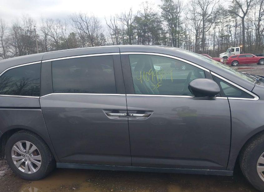 Photo 12 of 2016 Honda Odyssey EX (VIN 5FNRL5H41GB019994)