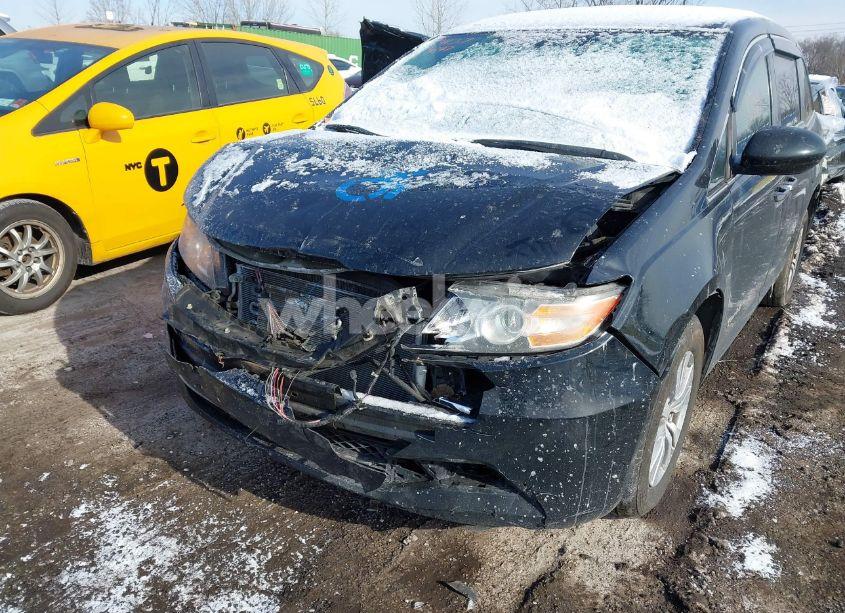 Photo 6 of 2016 Honda Odyssey EX (VIN 5FNRL5H41GB028808)