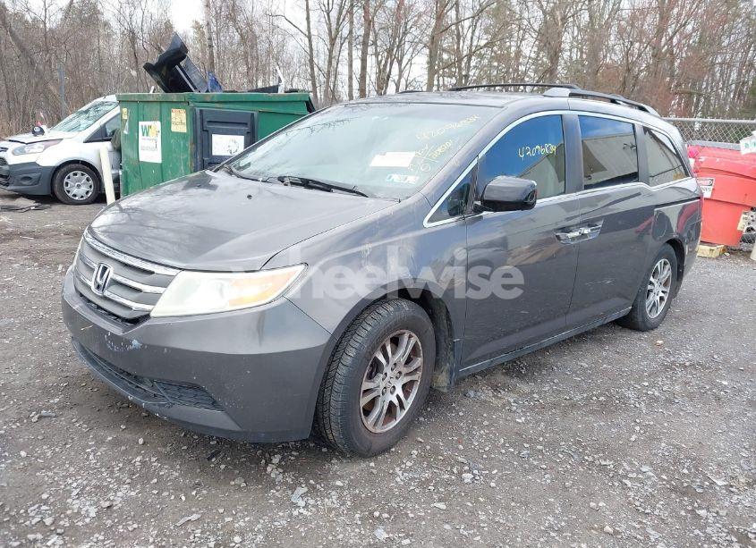 Photo 2 of 2012 Honda Odyssey EX (VIN 5FNRL5H42CB086159)