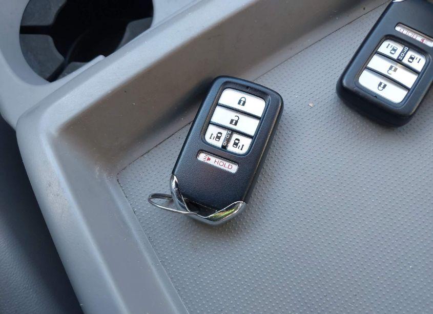 Photo 11 of 2014 Honda Odyssey EX (VIN 5FNRL5H42EB038955)