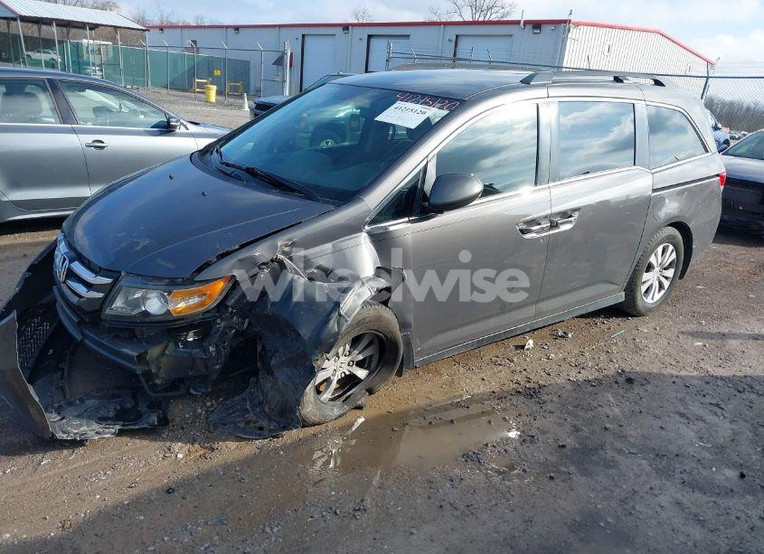 Photo 2 of 2014 Honda Odyssey EX (VIN 5FNRL5H42EB112097)
