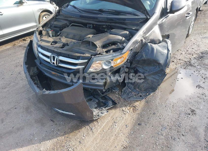 Photo 6 of 2014 Honda Odyssey EX (VIN 5FNRL5H42EB112097)