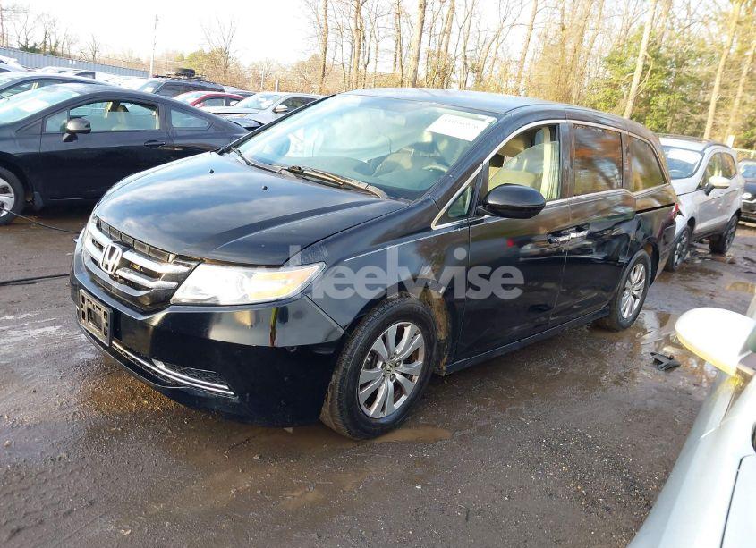 Photo 2 of 2014 Honda Odyssey EX (VIN 5FNRL5H42EB120197)
