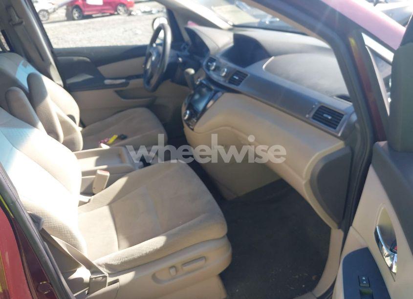 Photo 5 of 2015 Honda Odyssey EX (VIN 5FNRL5H42FB019016)