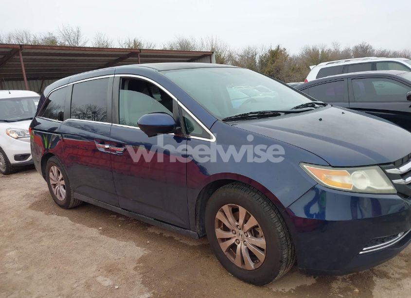 Photo 13 of 2015 Honda Odyssey EX (VIN 5FNRL5H42FB035880)