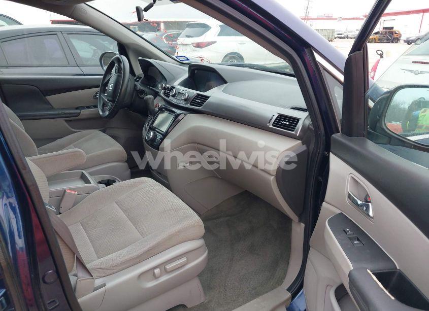 Photo 5 of 2015 Honda Odyssey EX (VIN 5FNRL5H42FB035880)