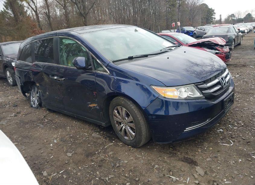 2015 Honda Odyssey EX (VIN 5FNRL5H42FB092127) main photo