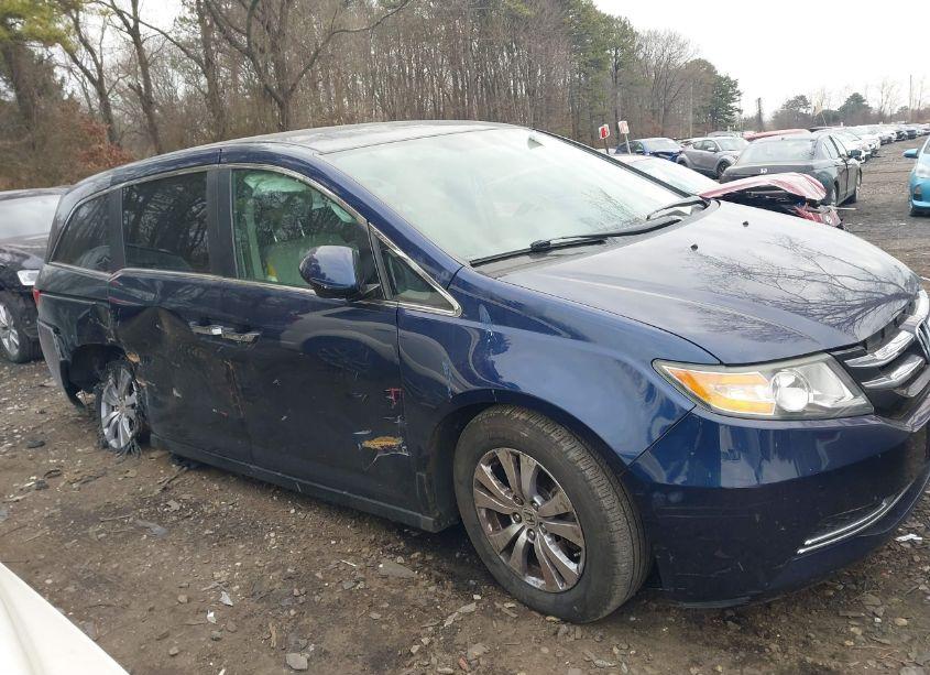 Photo 13 of 2015 Honda Odyssey EX (VIN 5FNRL5H42FB092127)