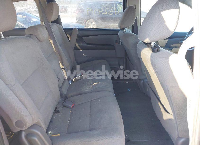 Photo 8 of 2015 Honda Odyssey EX (VIN 5FNRL5H42FB093097)