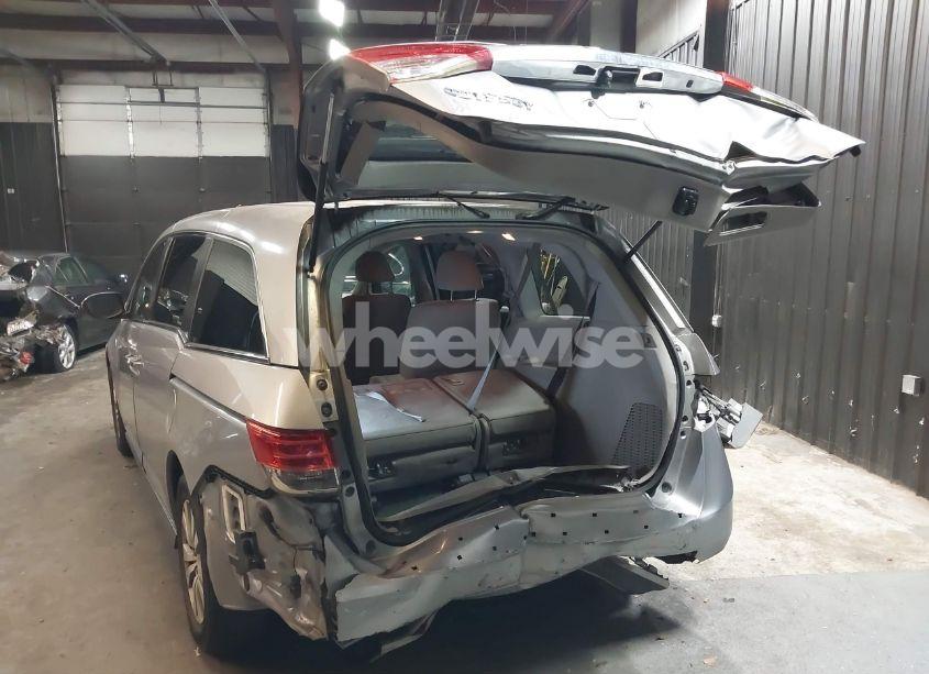 Photo 3 of 2016 Honda Odyssey EX (VIN 5FNRL5H42GB123913)