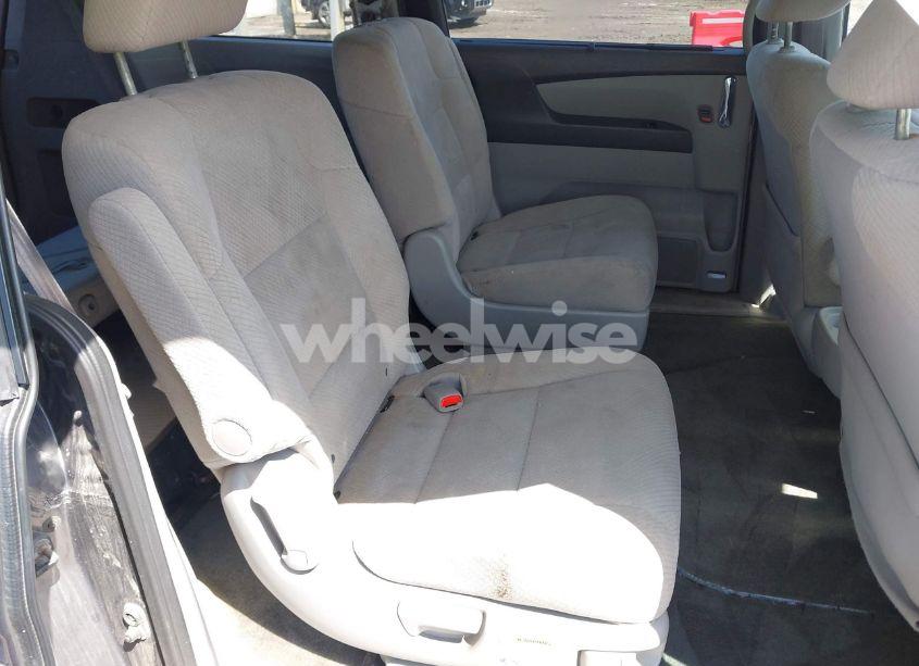 Photo 8 of 2017 Honda Odyssey EX (VIN 5FNRL5H42HB009458)