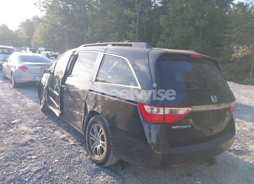 Photo 3 of 2011 Honda Odyssey EX (VIN 5FNRL5H43BB004714)