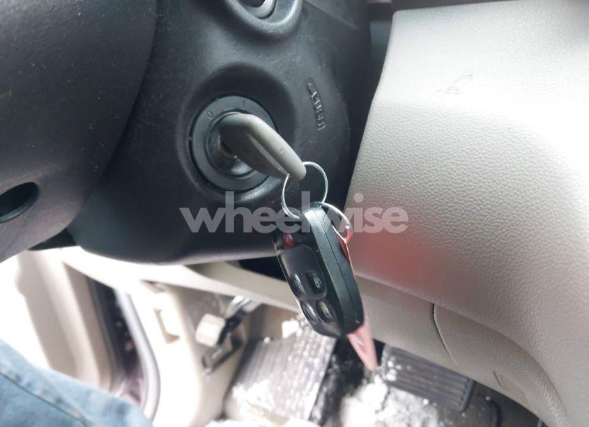 Photo 11 of 2011 Honda Odyssey EX (VIN 5FNRL5H43BB033131)