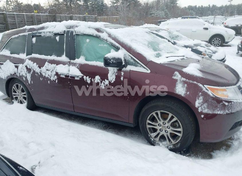 Photo 13 of 2011 Honda Odyssey EX (VIN 5FNRL5H43BB033131)