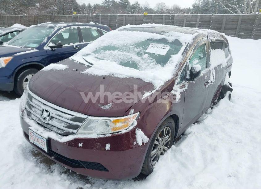 Photo 2 of 2011 Honda Odyssey EX (VIN 5FNRL5H43BB033131)