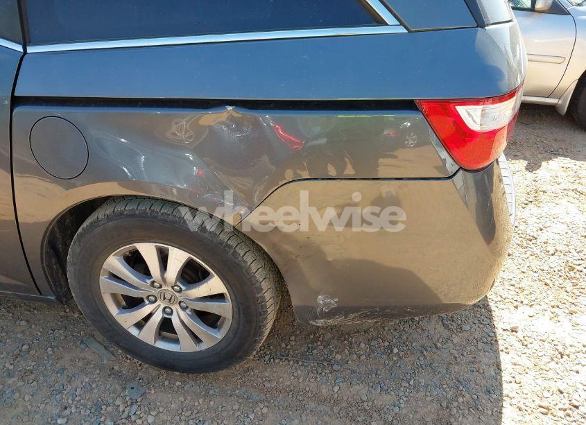 Photo 6 of 2011 Honda Odyssey EX (VIN 5FNRL5H43BB069014)