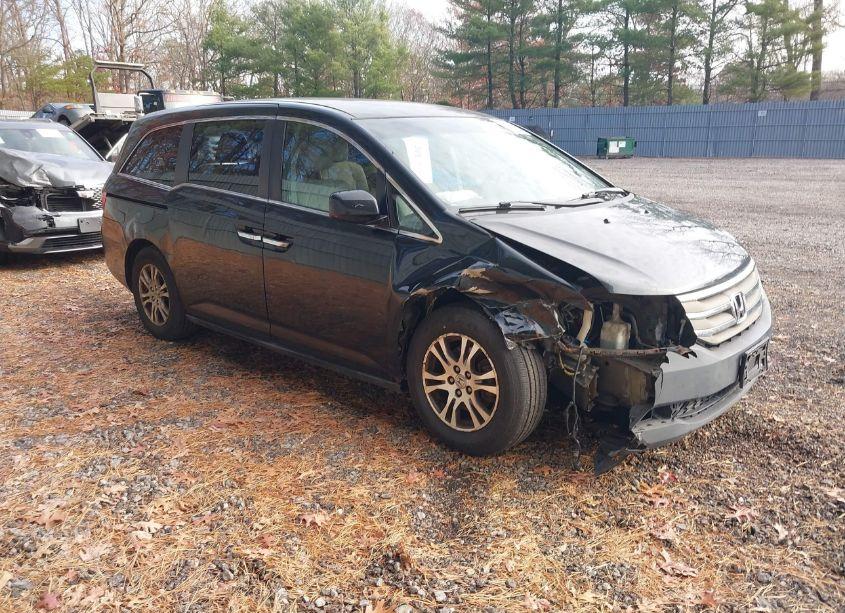 2011 Honda Odyssey EX (VIN 5FNRL5H43BB100990) main photo